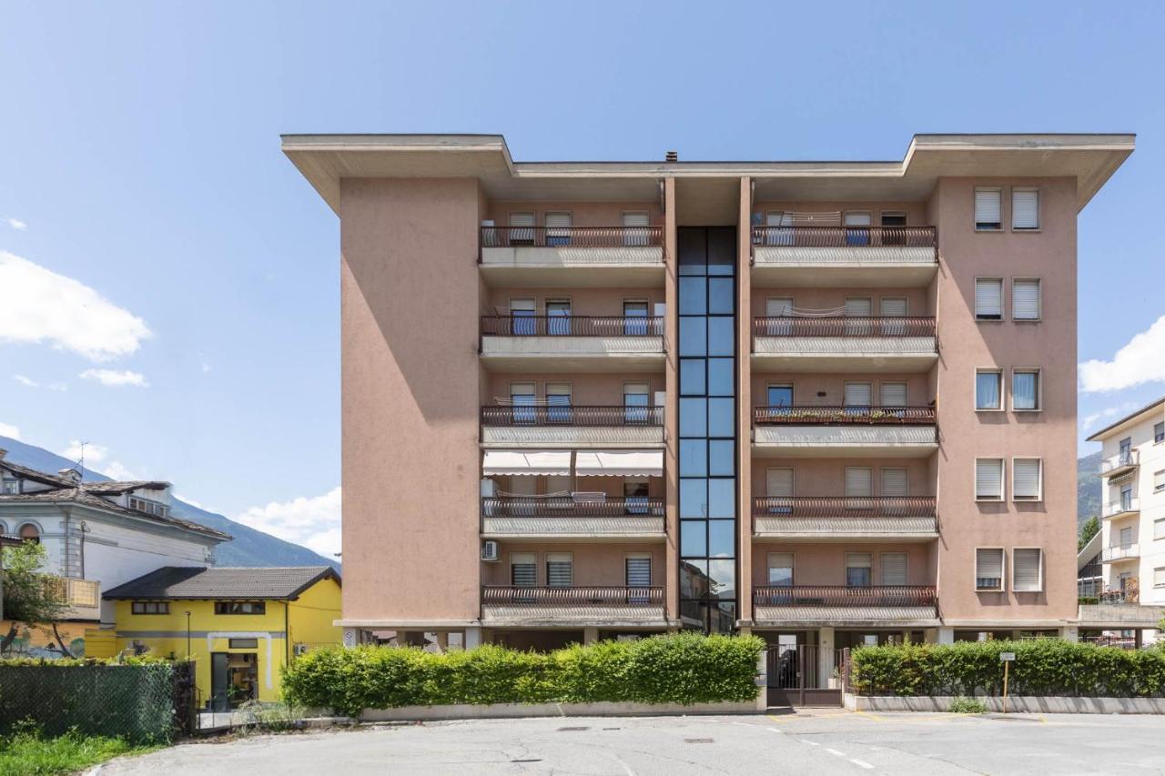 Casa Vacanze- Debra Aosta Exterior photo